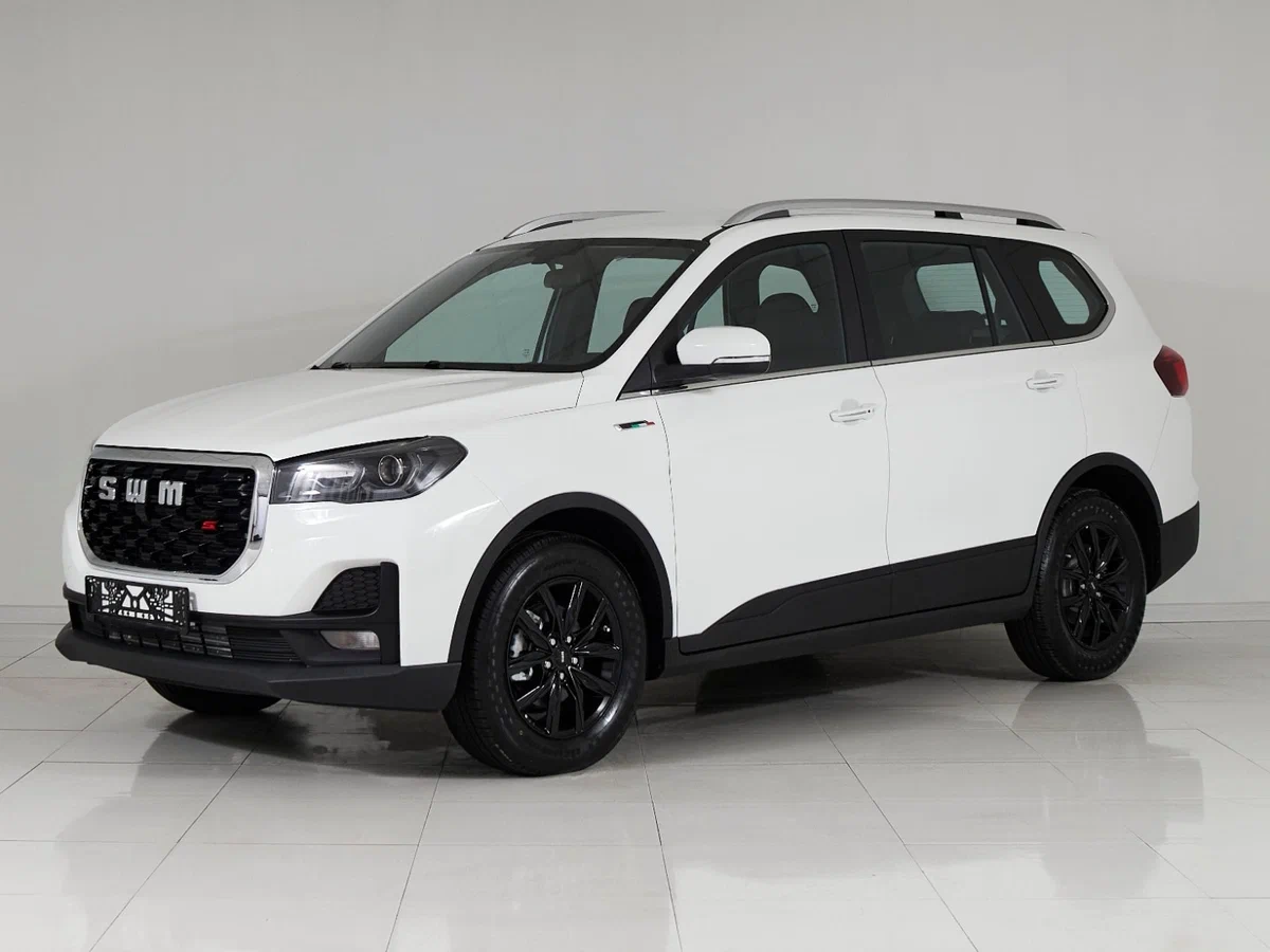 SWM G05 Pro с салона по цене от 1 416 000 рублей